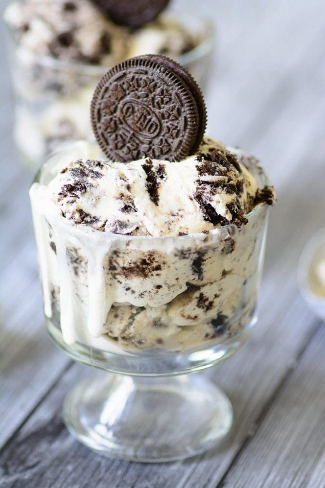 Cookies and Cream Ice Cream: Easy No-Churn Recipe